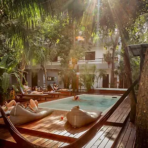 Che & Bar Adults Only Tulum Pueblo