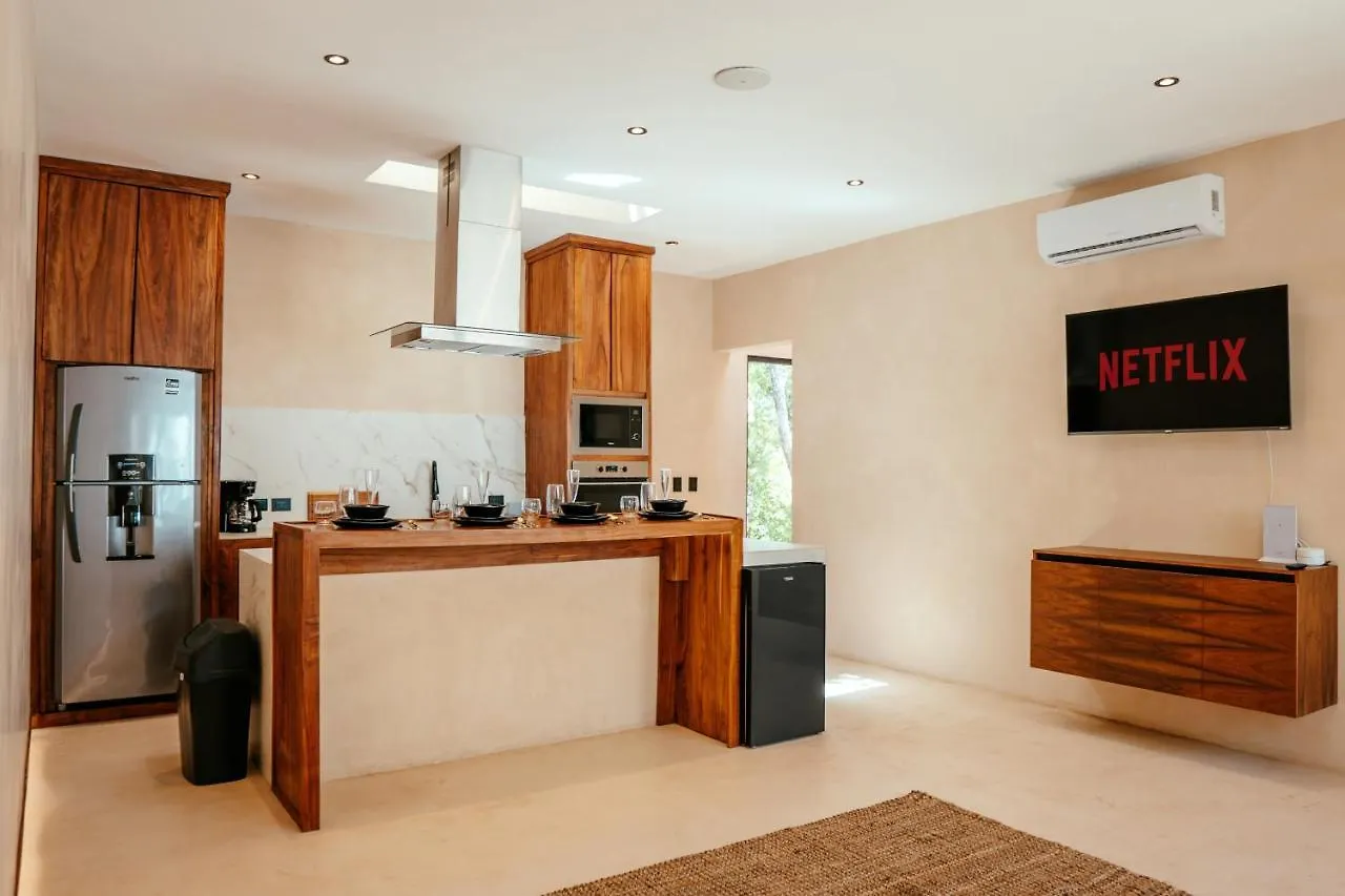 Luxury Large Villa/2 Pools/ Jacuzzi/Rooftop/Cenote View Tulum 0*,