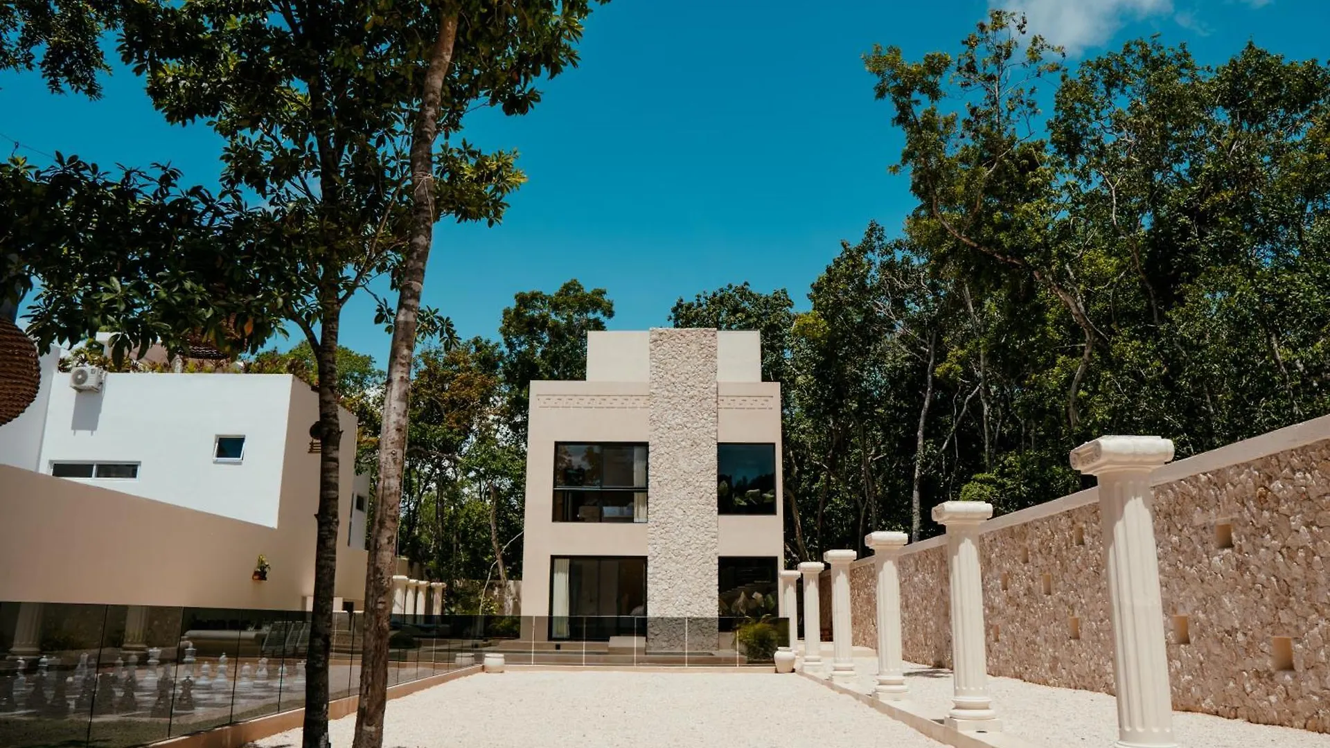 Villa Luxury Large Villa/2 Pools/ Jacuzzi/Rooftop/Cenote View Tulum Mexico