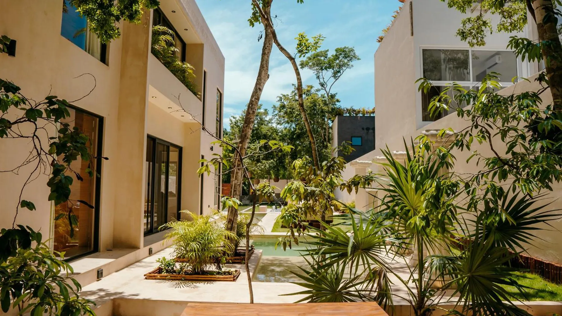 Villa Luxury Large Villa/2 Pools/ Jacuzzi/Rooftop/Cenote View Tulum