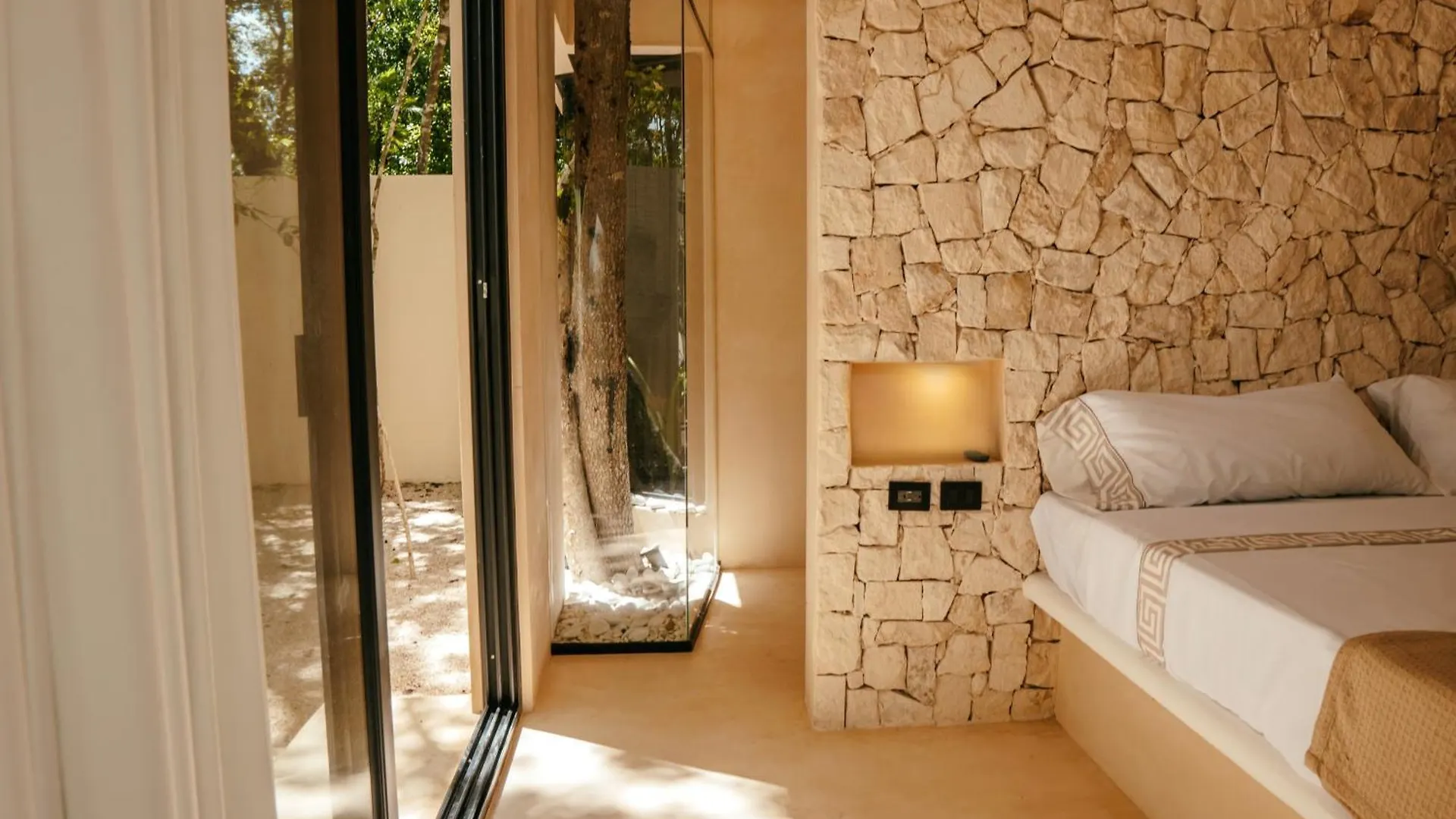 Villa Luxury Large Villa/2 Pools/ Jacuzzi/Rooftop/Cenote View Tulum